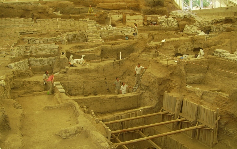 Utgrävning i Çatalhöyük